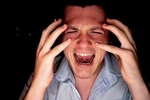 Ang stress ug sobra nga gibug-aton sa kinabuhi sa usa ka tawo naghagit sa pag-uswag sa prostatitis